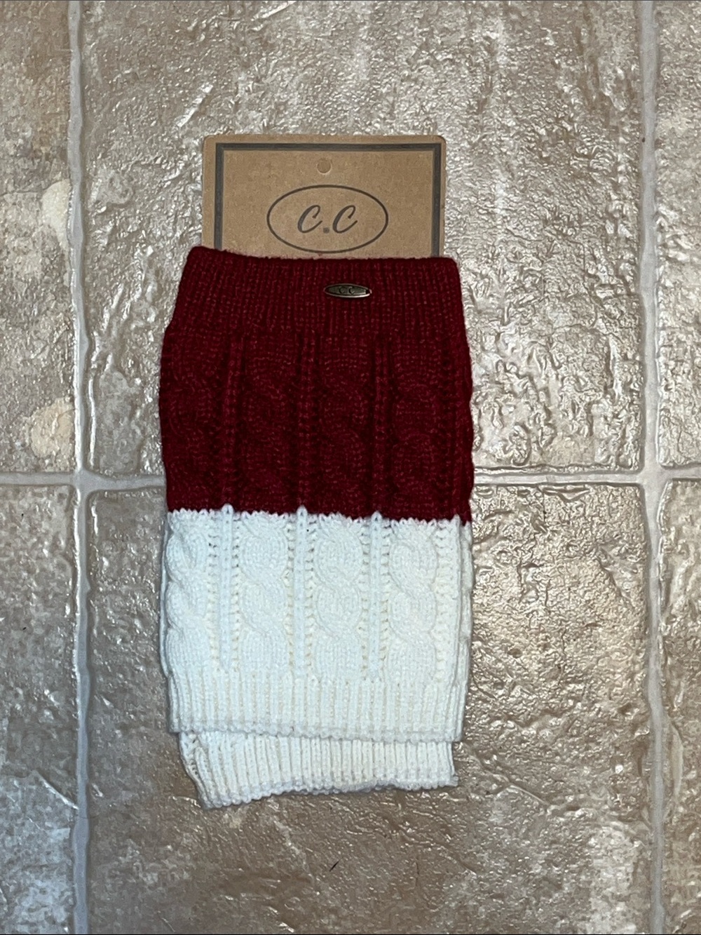 NWT C.C Two-Tone Cable Knit Boot Cuffs — Burgundy and White